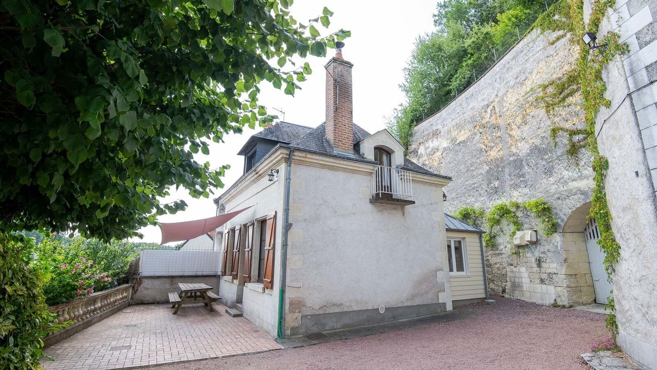 Photo of Outdoor in Nazelles-Negron