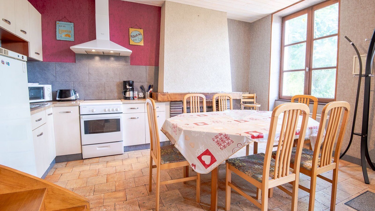 Photo of Kitchen in Nazelles-Negron