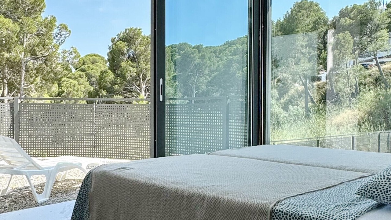 Photo of Bedroom in Llanca