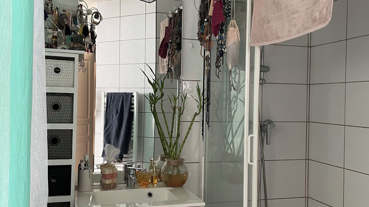 Photo of Bathroom in Les Martres-de-Veyre