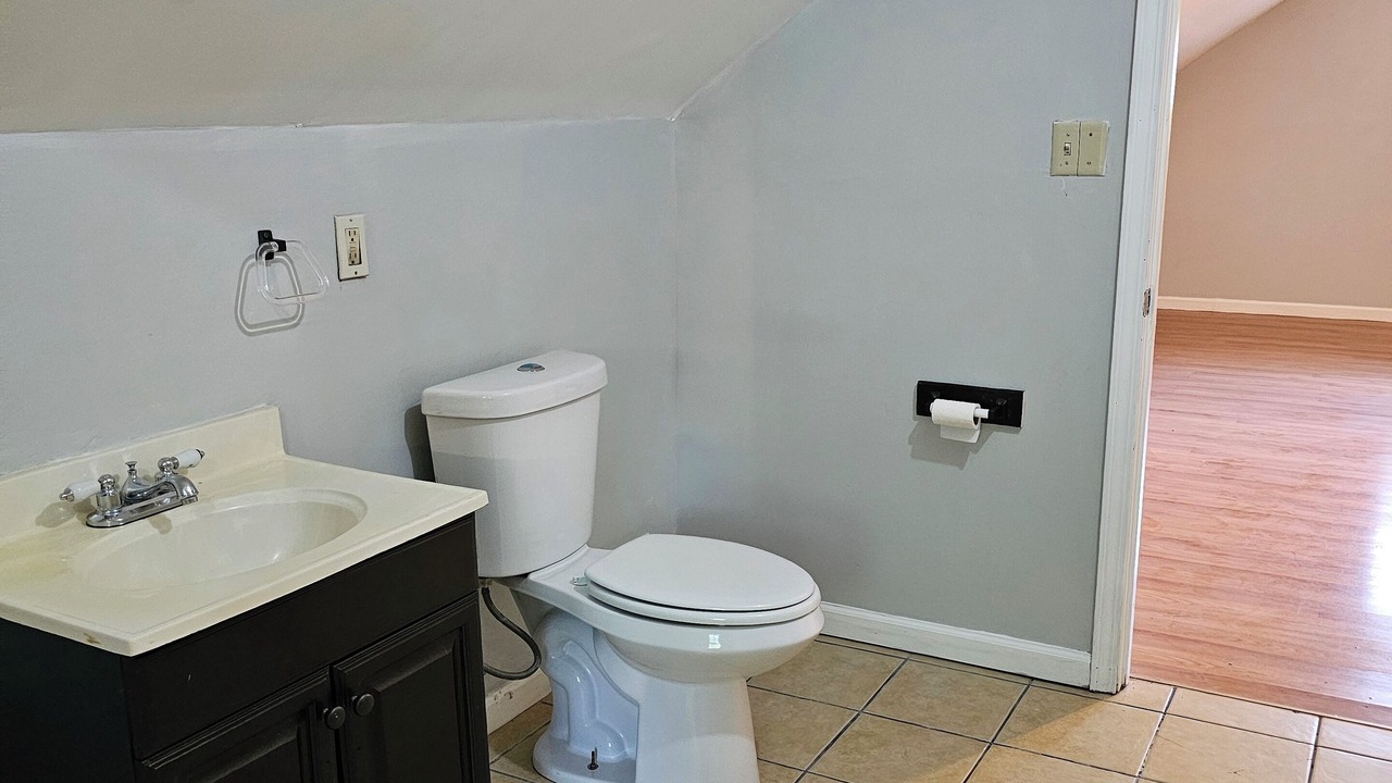 Photo of Bathroom in Pagedale