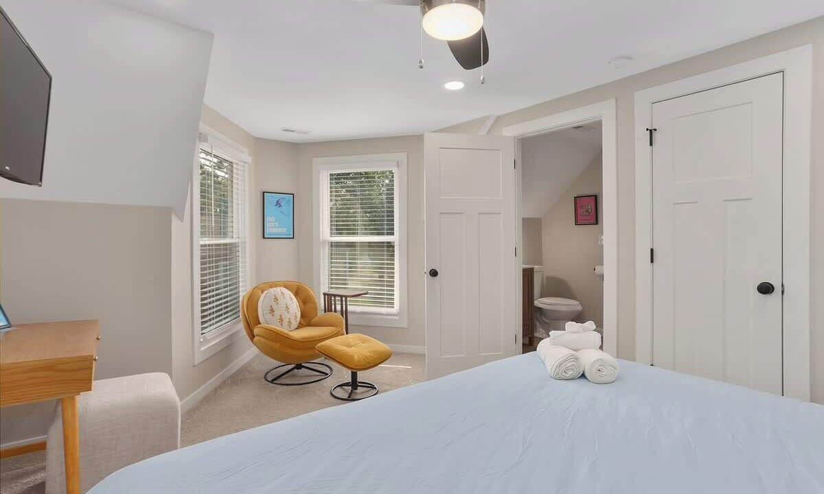 Photo of Bedroom in Lee's Summit
