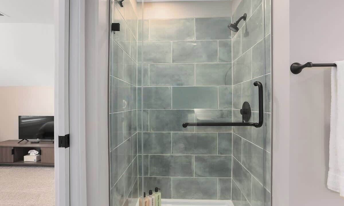 Photo of Bathroom in Lee's Summit