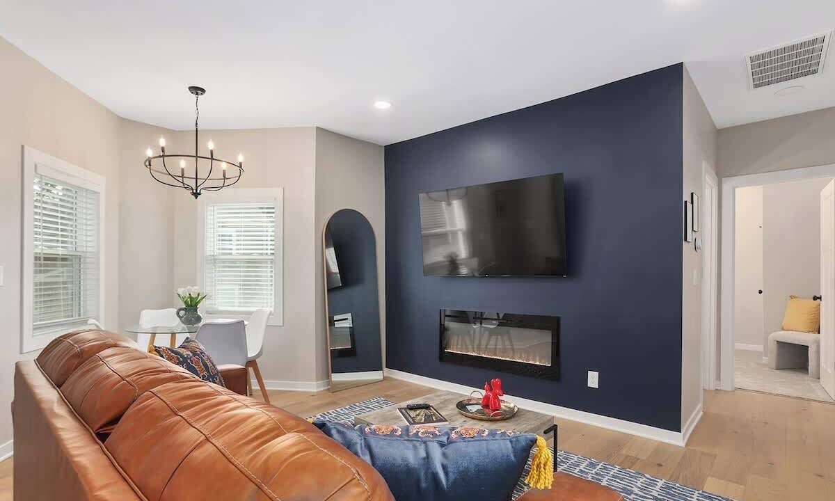 Photo of Livingroom in Lee's Summit