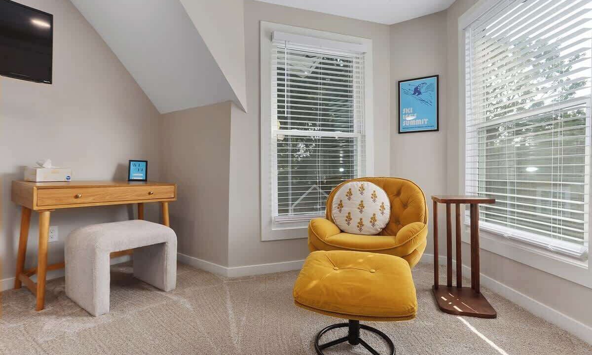 Photo of Livingroom in Lee's Summit
