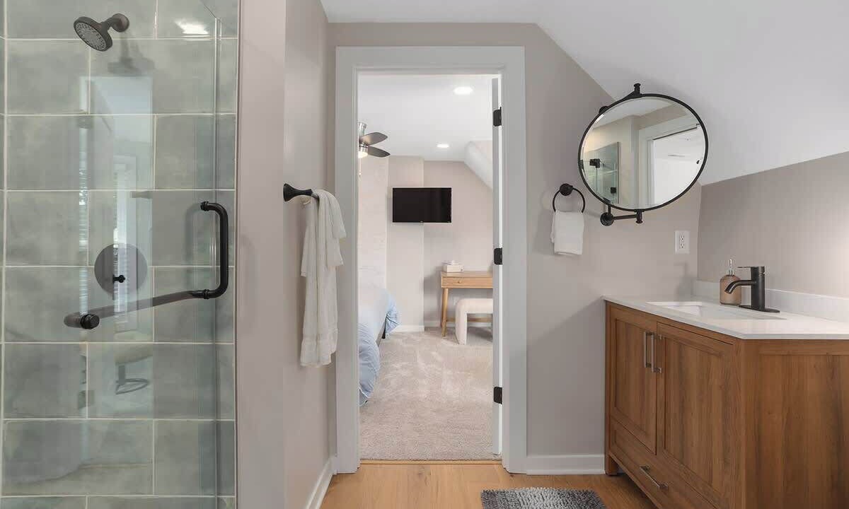 Photo of Bathroom in Lee's Summit
