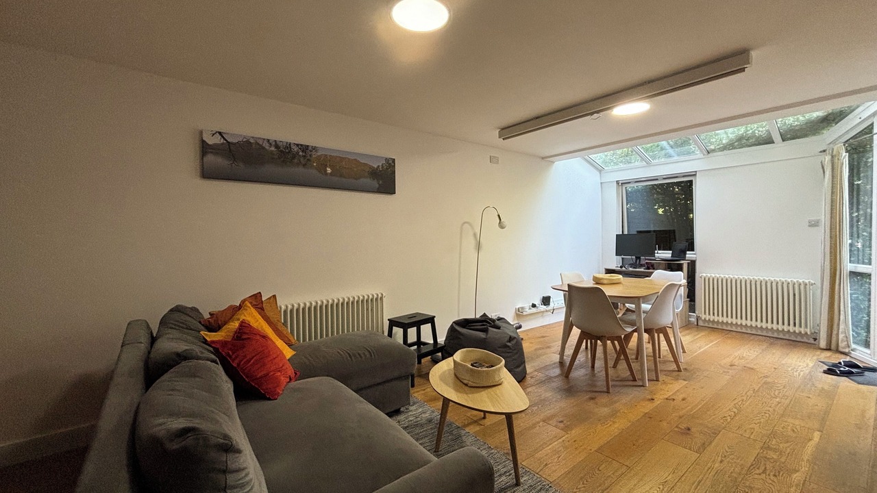 Photo of Others in Hackney