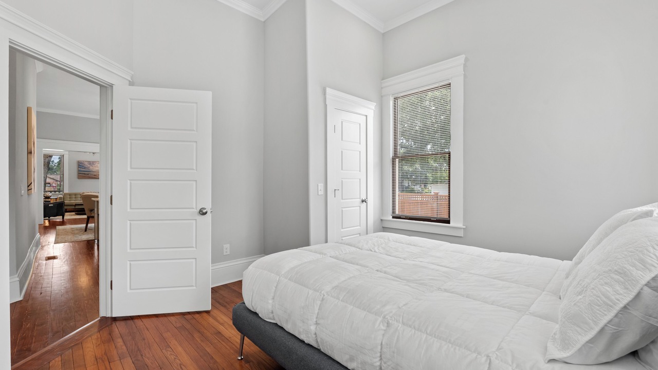 Photo of Others in Cuyler - Brownsville