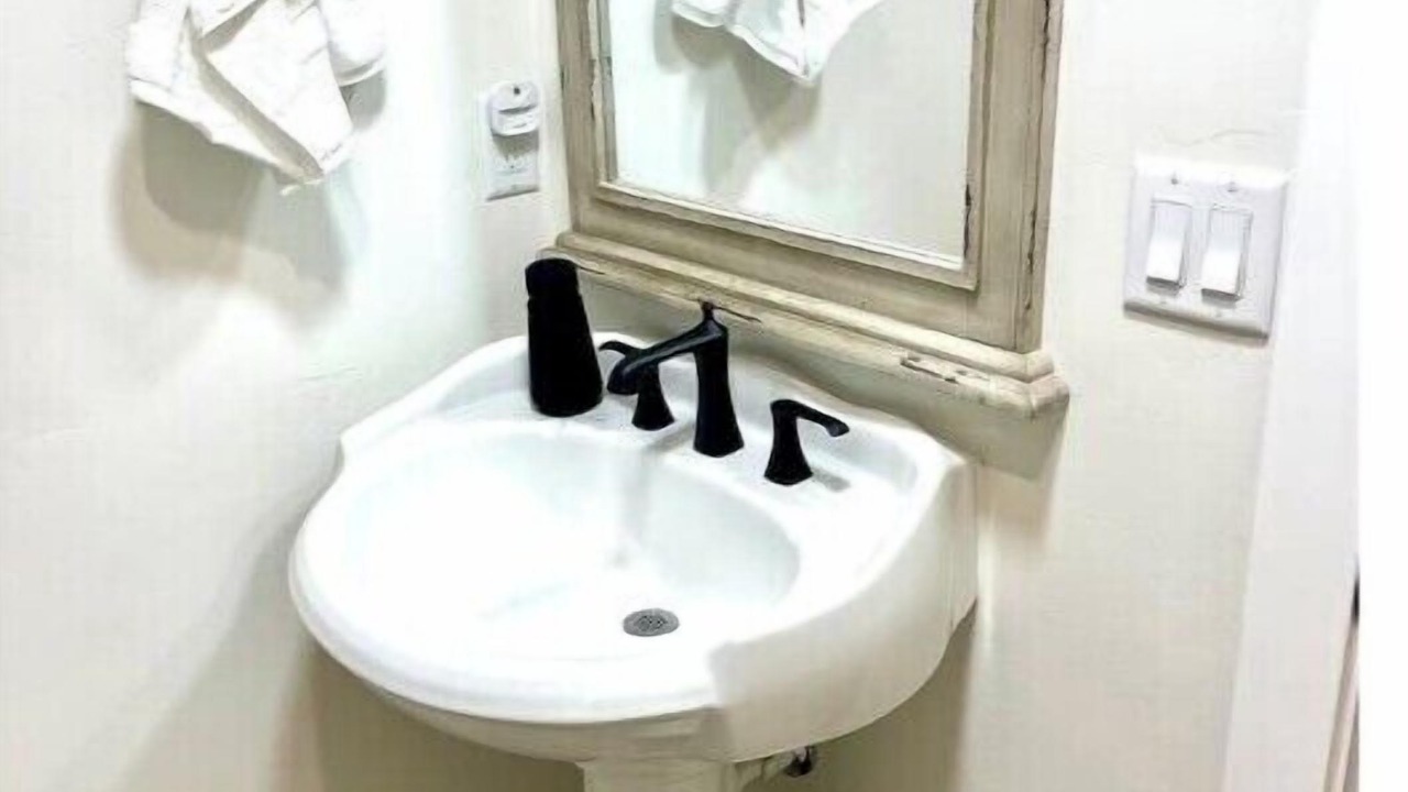 Photo of Bathroom in Willow Creek