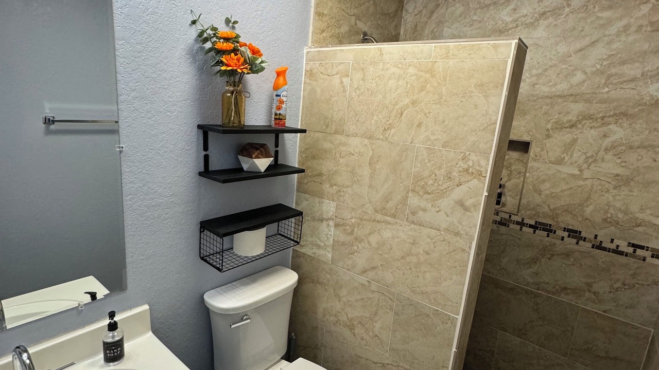 Photo of Bathroom in Bonanza