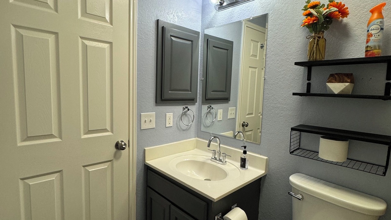 Photo of Bathroom in Bonanza