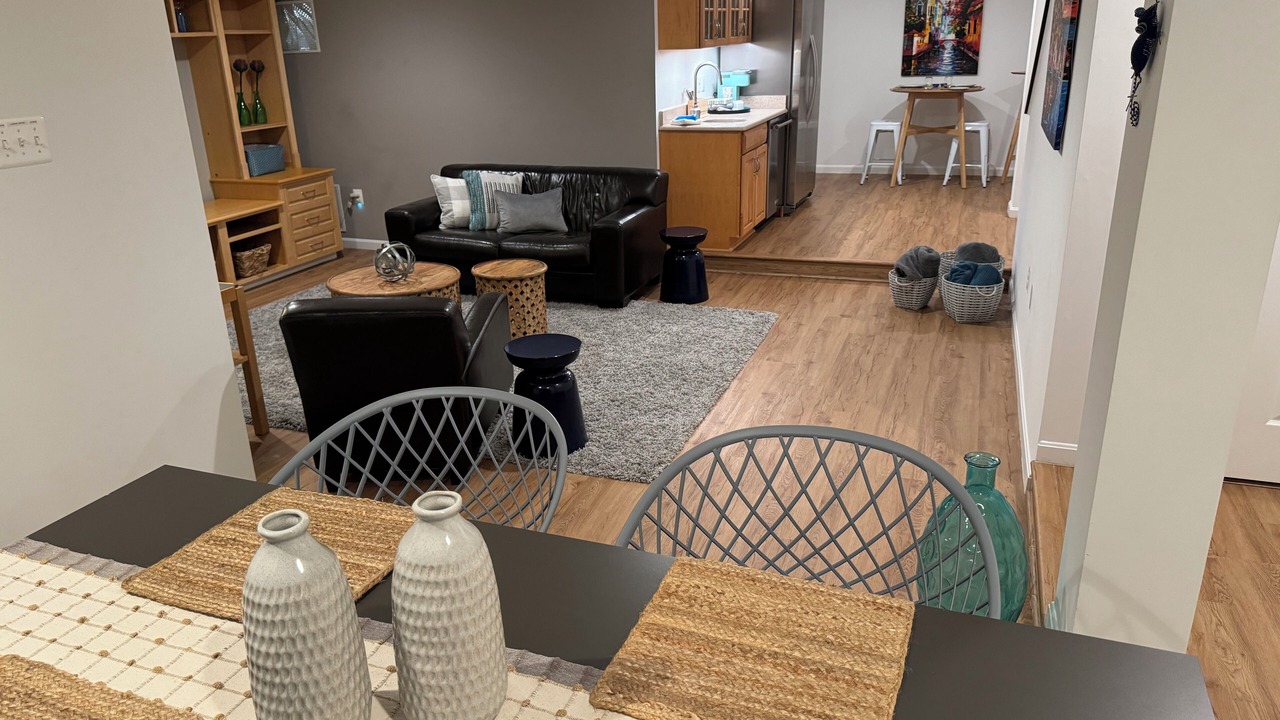 Photo of Livingroom in Reston