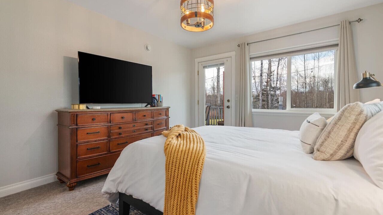 Photo of Bedroom in Fishhook