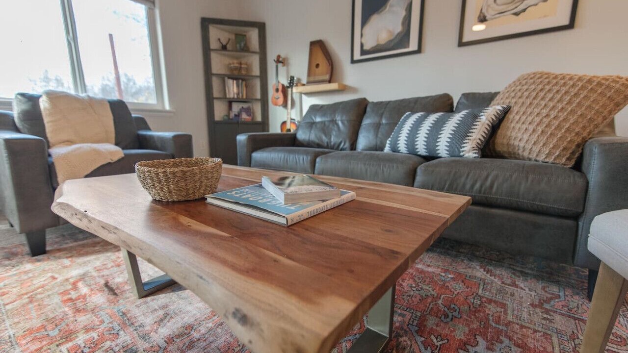 Photo of Livingroom in Fishhook