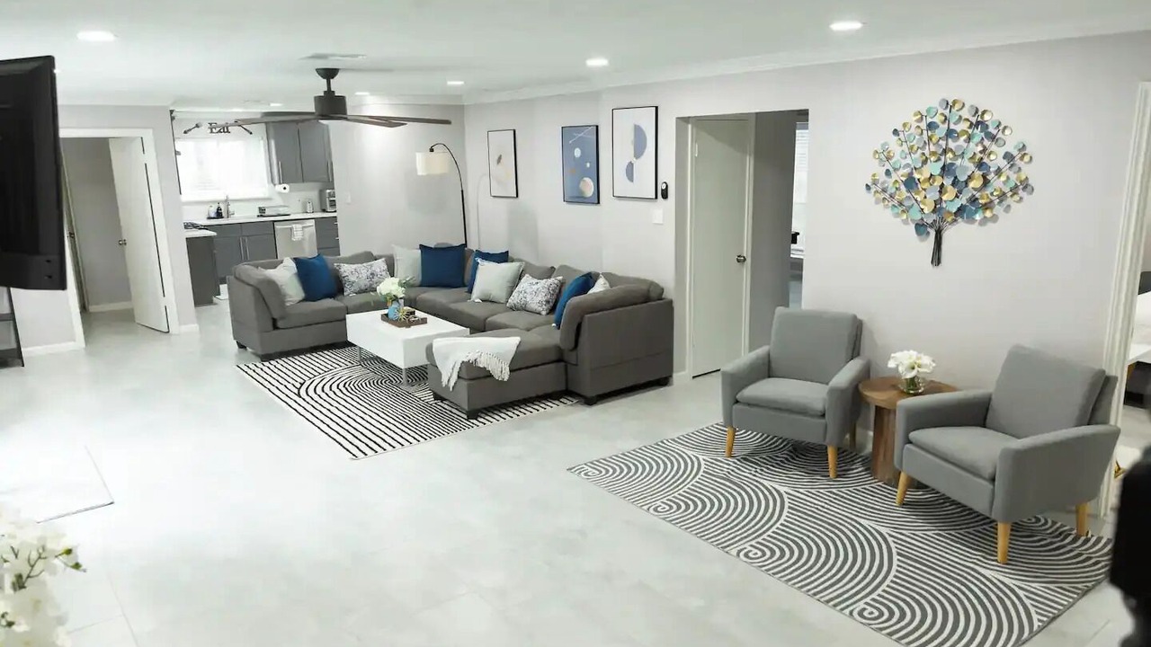 Photo of Livingroom in Barker