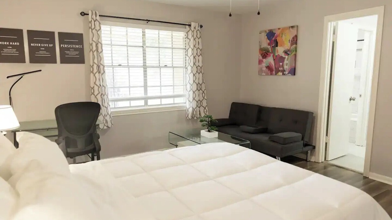 Photo of Bedroom in Barker