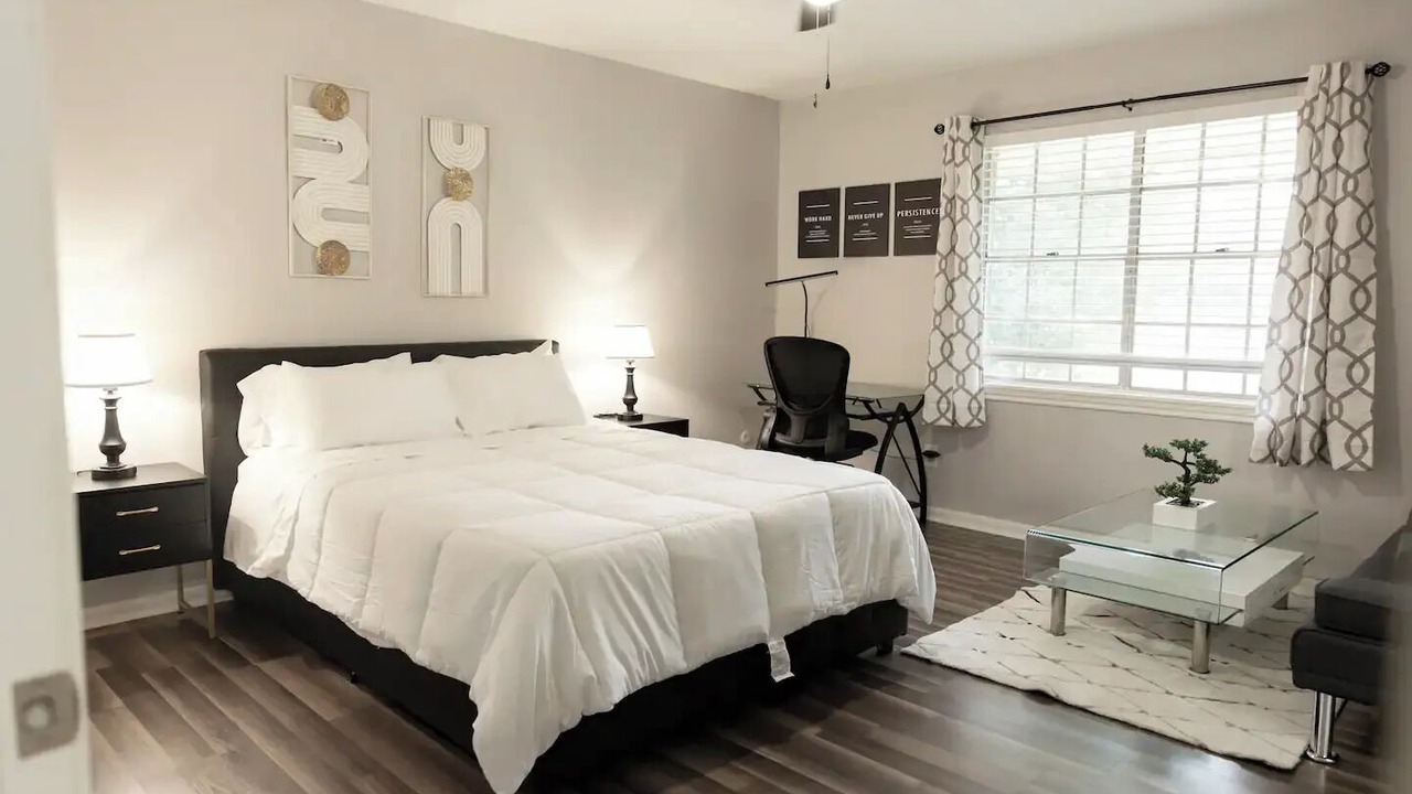 Photo of Bedroom in Barker