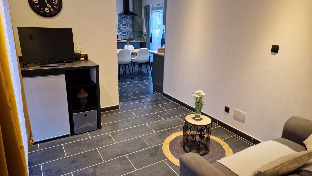 Photo of Livingroom in Saint-Amand-Montrond