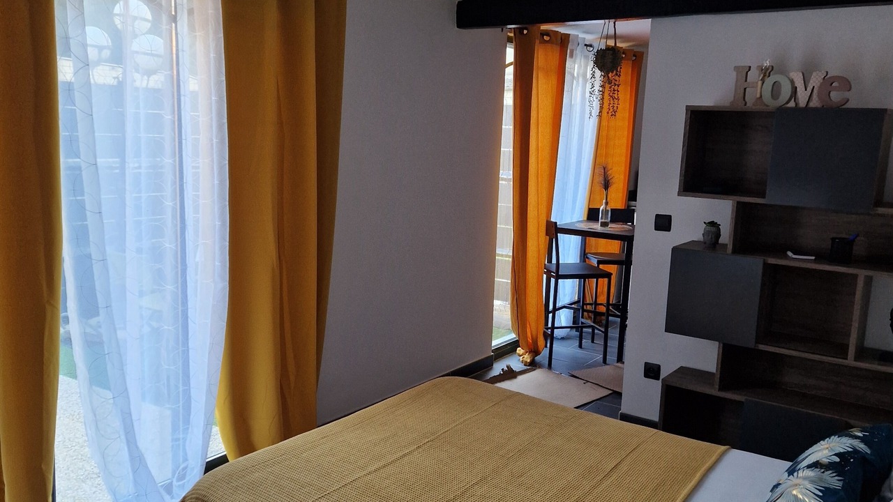 Photo of Bedroom in Saint-Amand-Montrond
