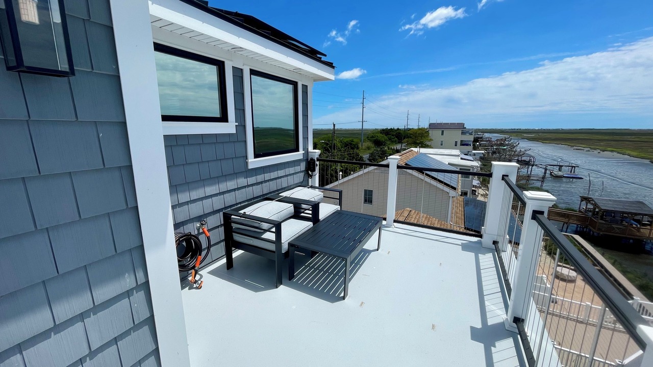 Photo of Patio Balcony in Cape May Court House
