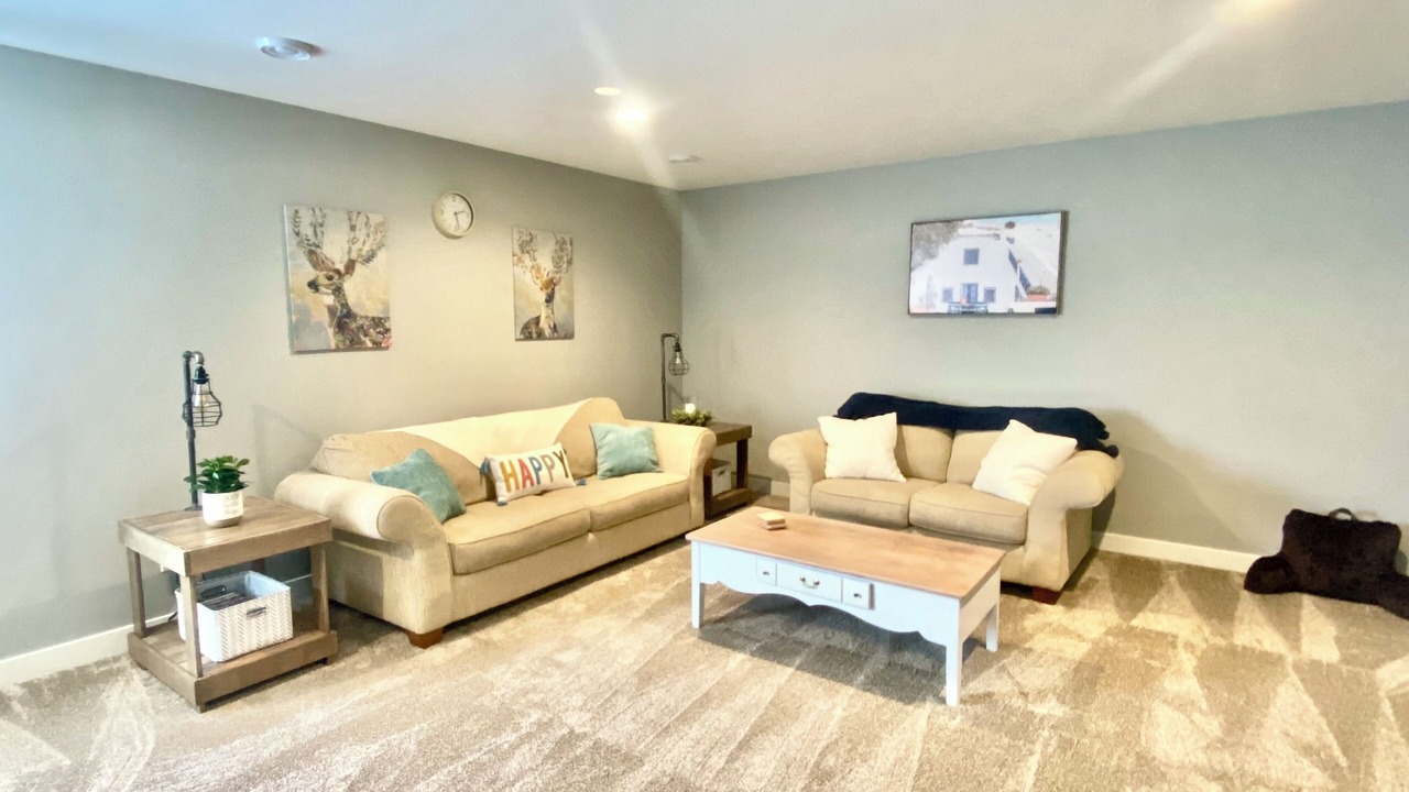 Photo of Livingroom in Alburnett