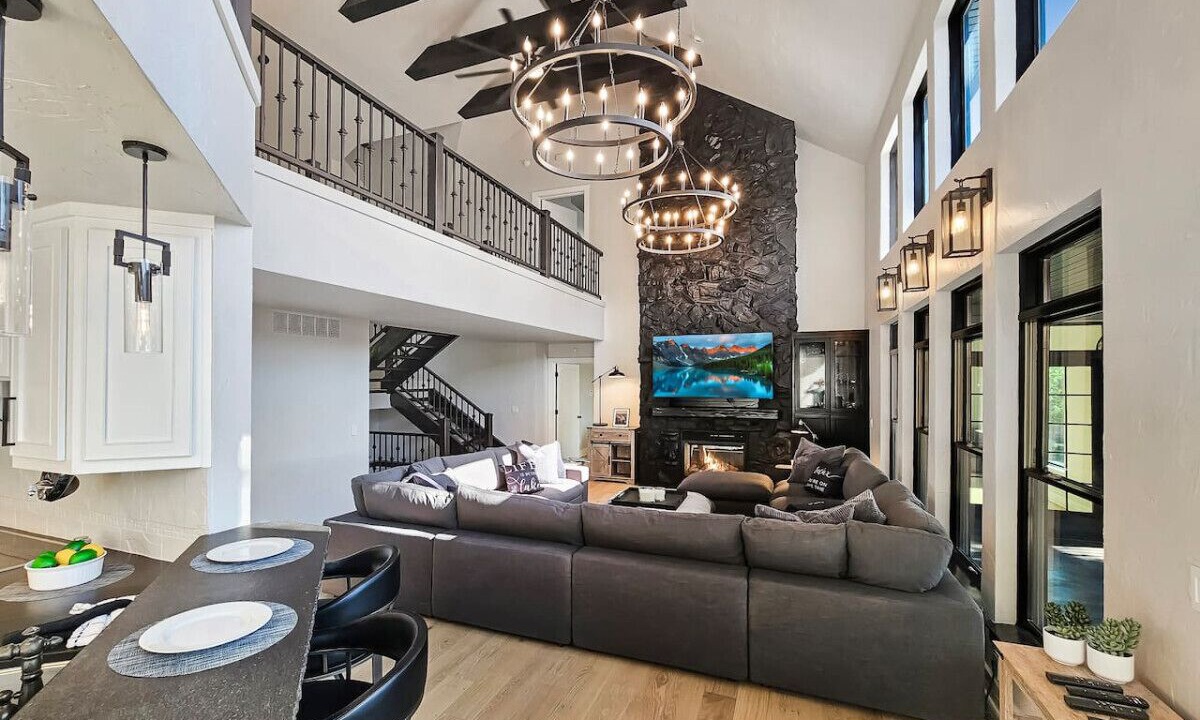 Photo of Livingroom in Lake of the Ozarks