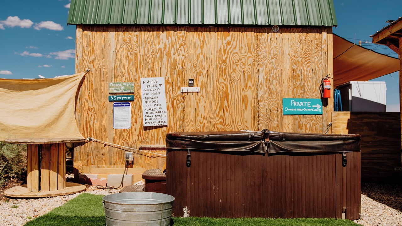 Photo of Outdoor in Cane Beds