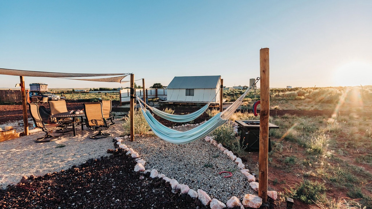 Photo of Outdoor in Cane Beds
