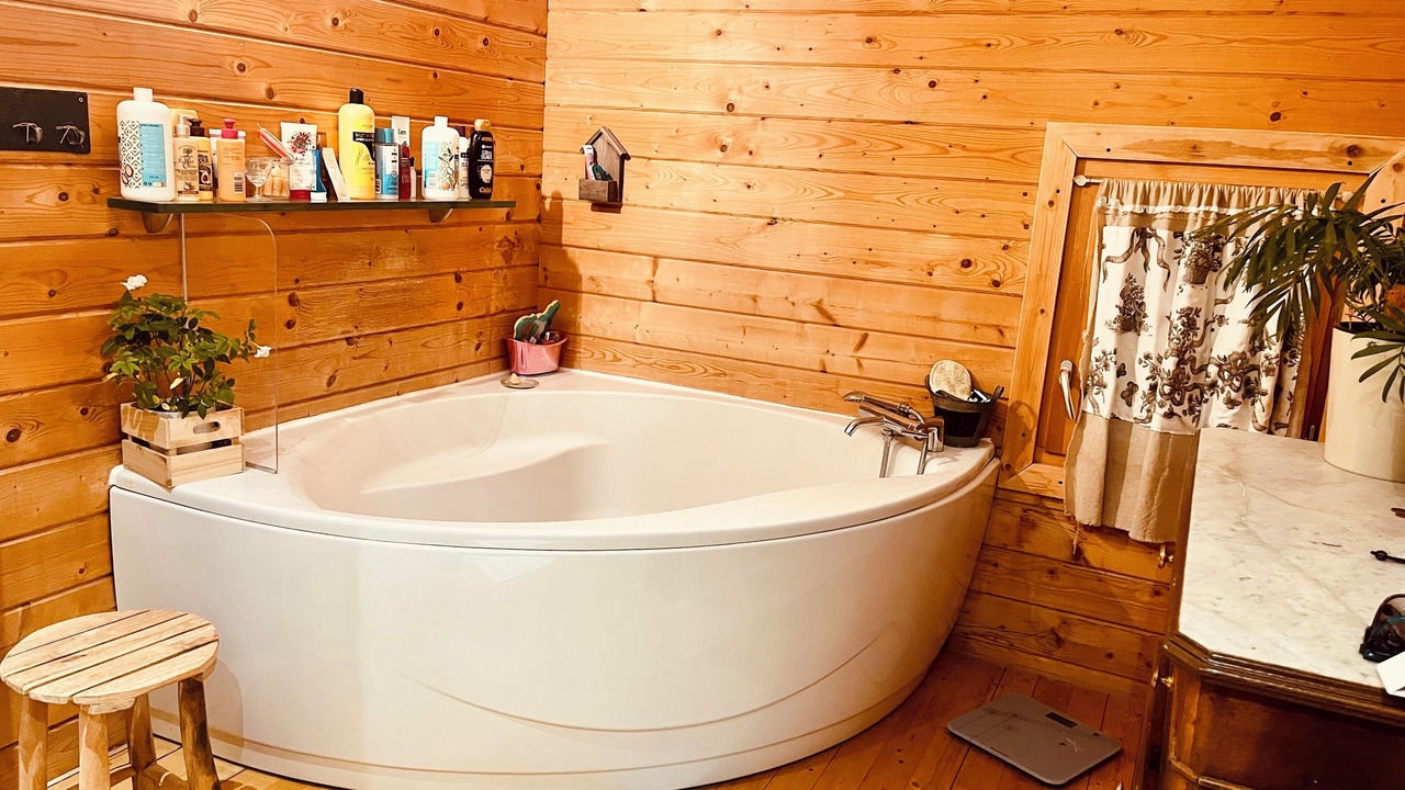 Photo of Bathroom in Molleville