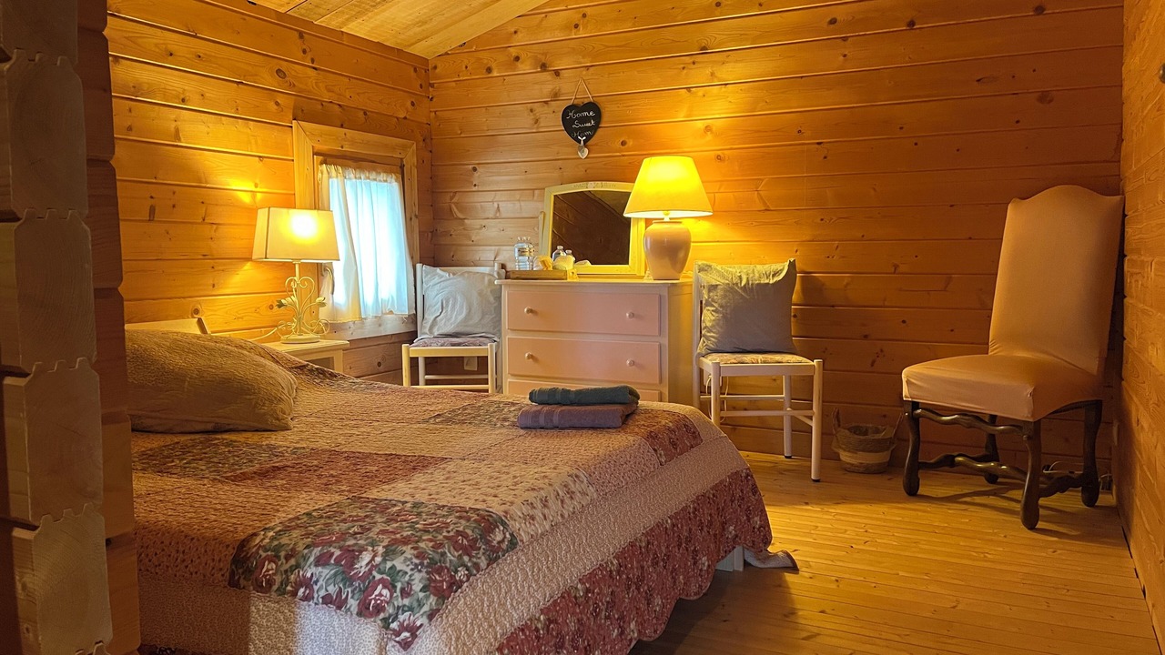 Photo of Bedroom in Molleville