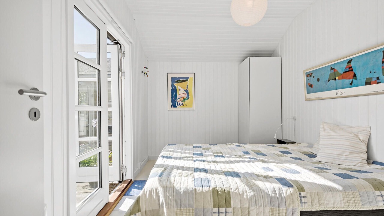 Photo of Others in Frolunde