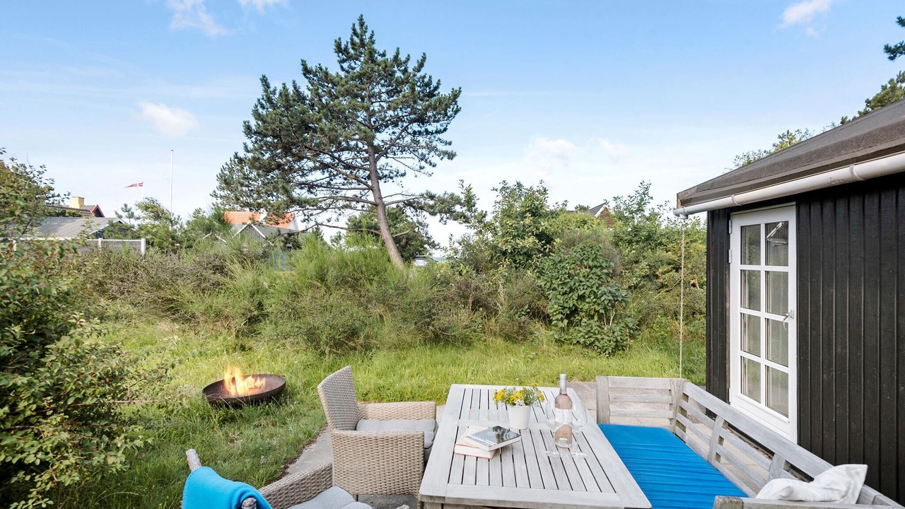 Photo of Others in Frolunde