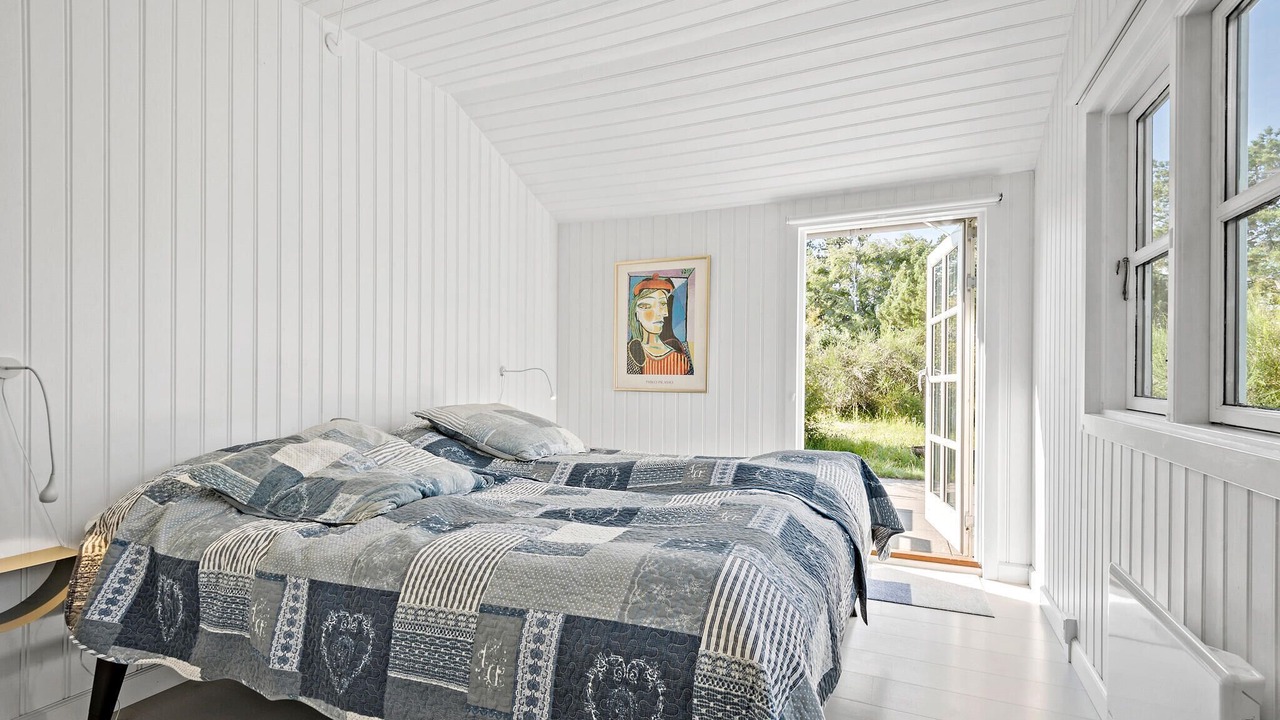 Photo of Others in Frolunde