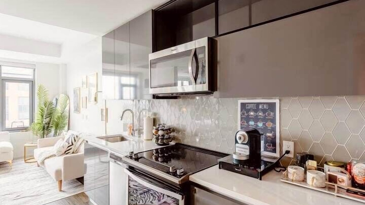 Photo of Kitchen in Shawmut