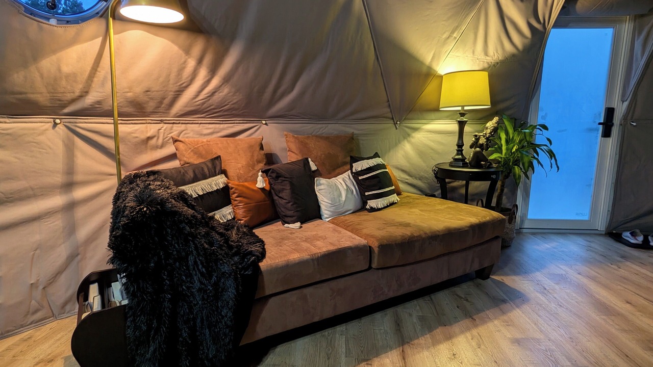 Photo of Livingroom in Oatmeal
