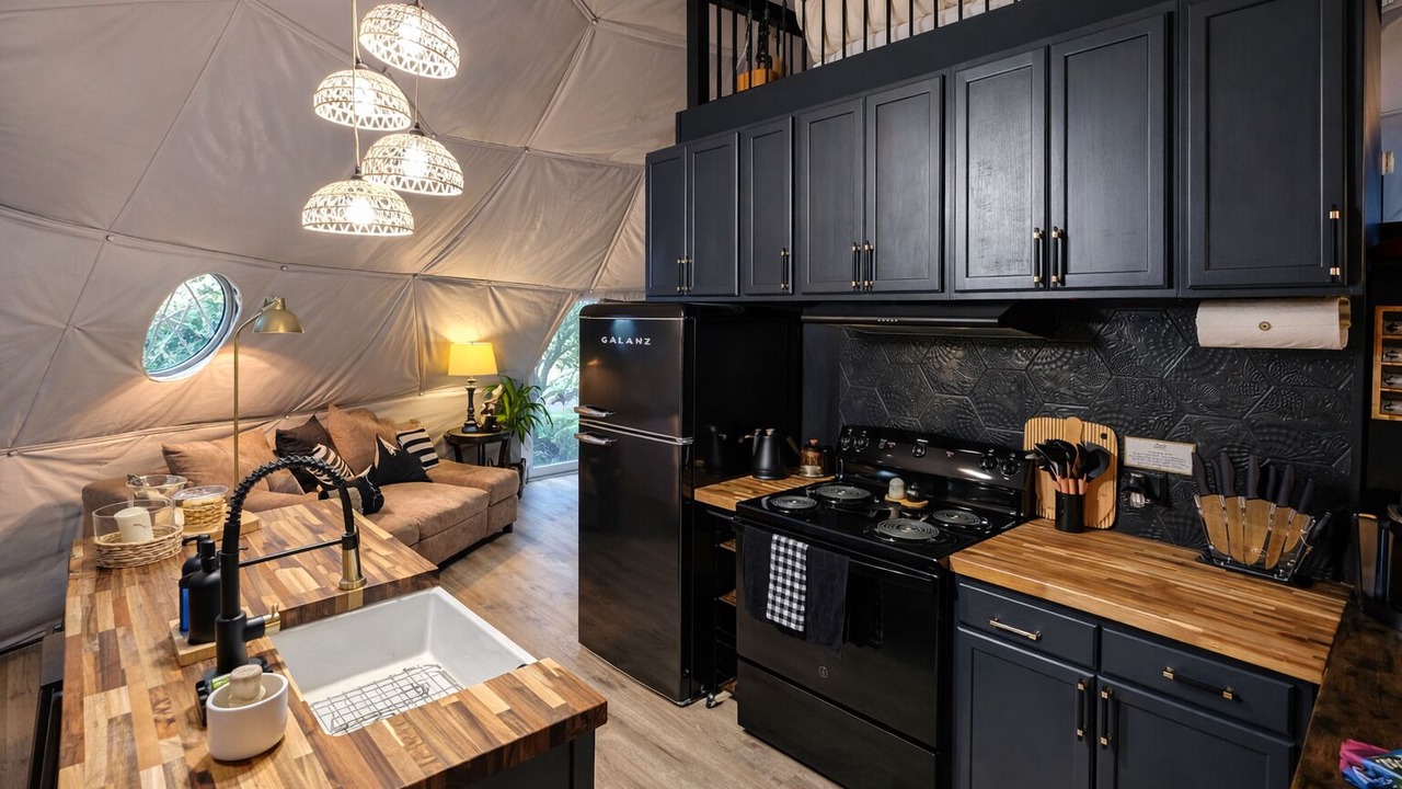 Photo of Kitchen in Oatmeal