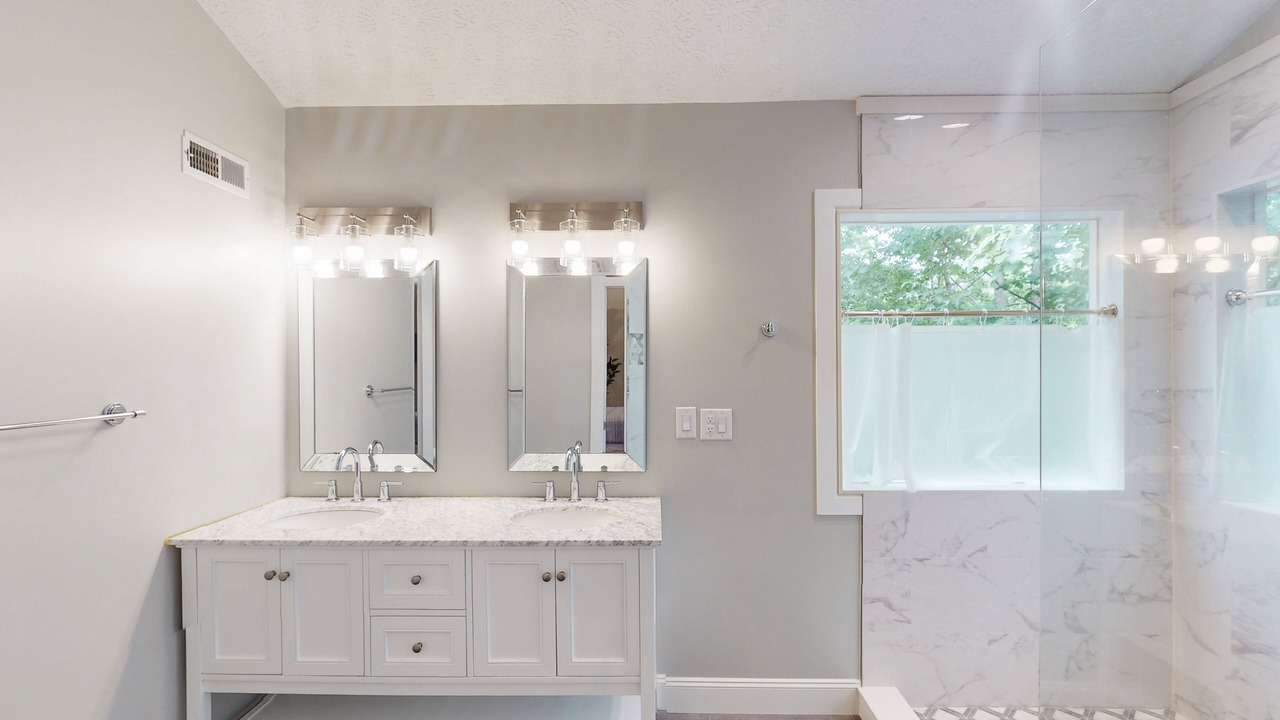 Photo of Bathroom in Blakeslee