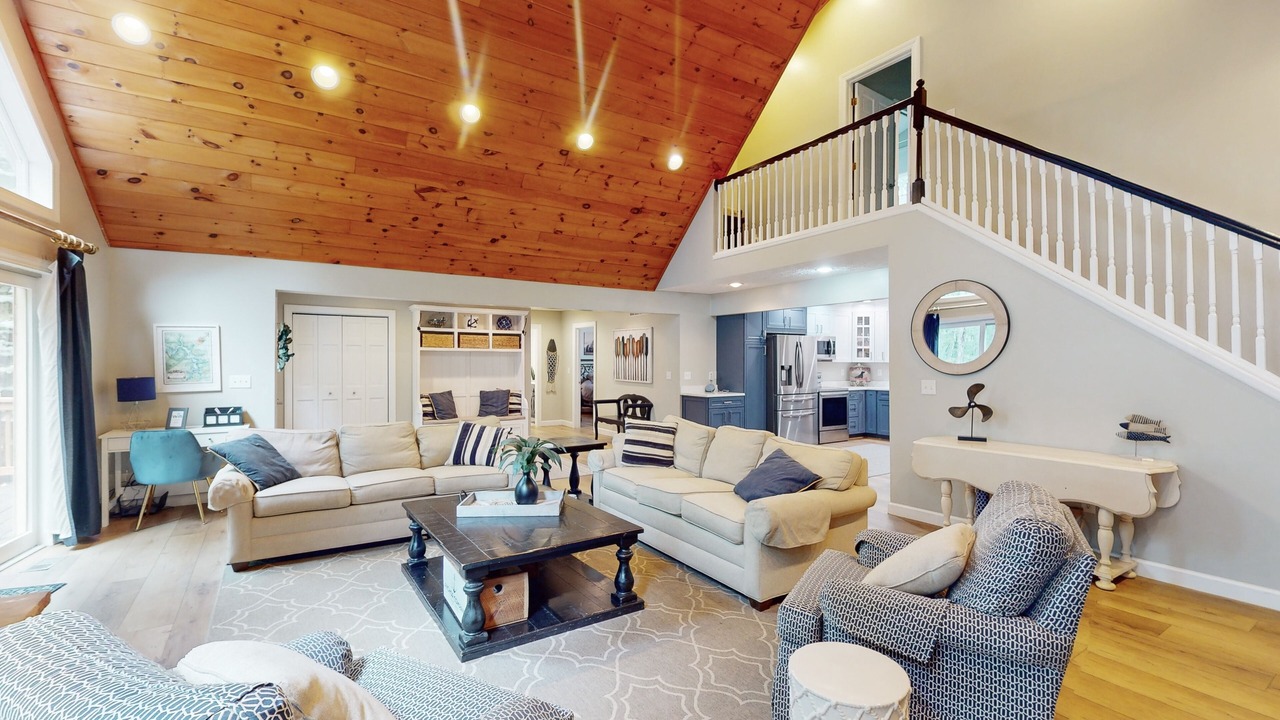 Photo of Livingroom in Blakeslee