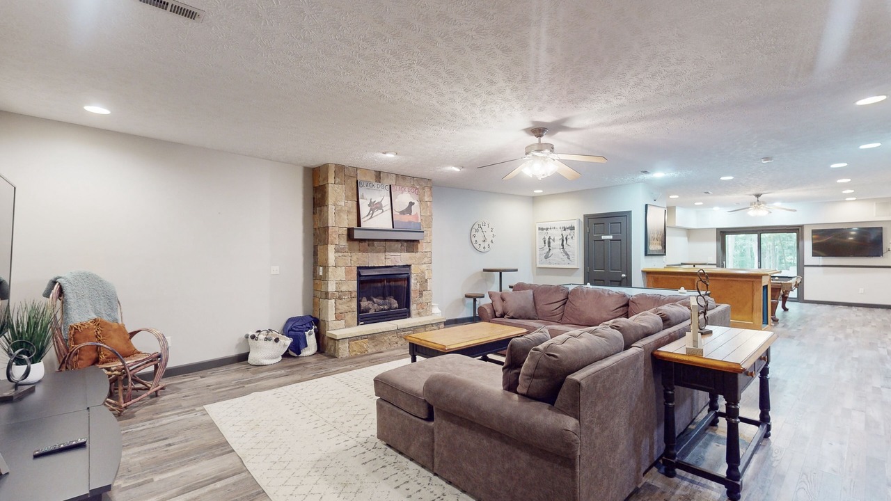 Photo of Livingroom in Blakeslee