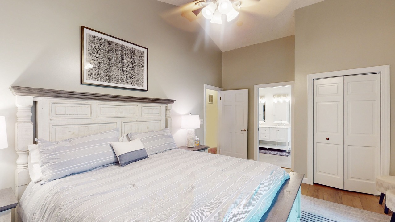 Photo of Bedroom in Blakeslee
