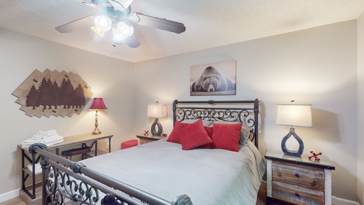 Photo of Bedroom in Blakeslee