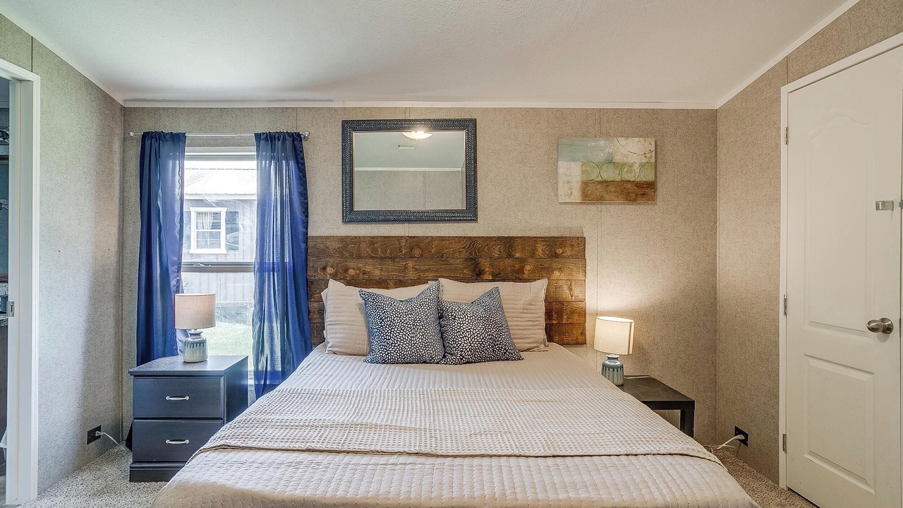 Photo of Bedroom in Dennis