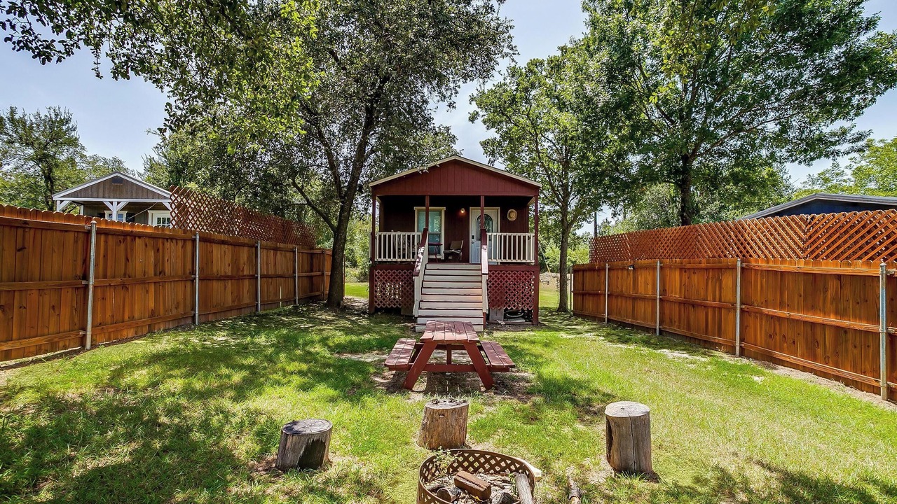 Photo of Patio Balcony in Dennis