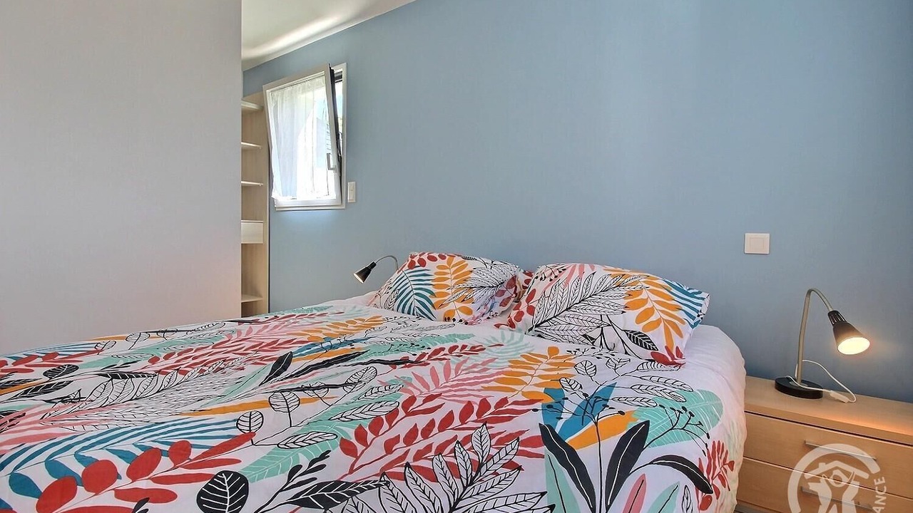 Photo of Bedroom in Louannec