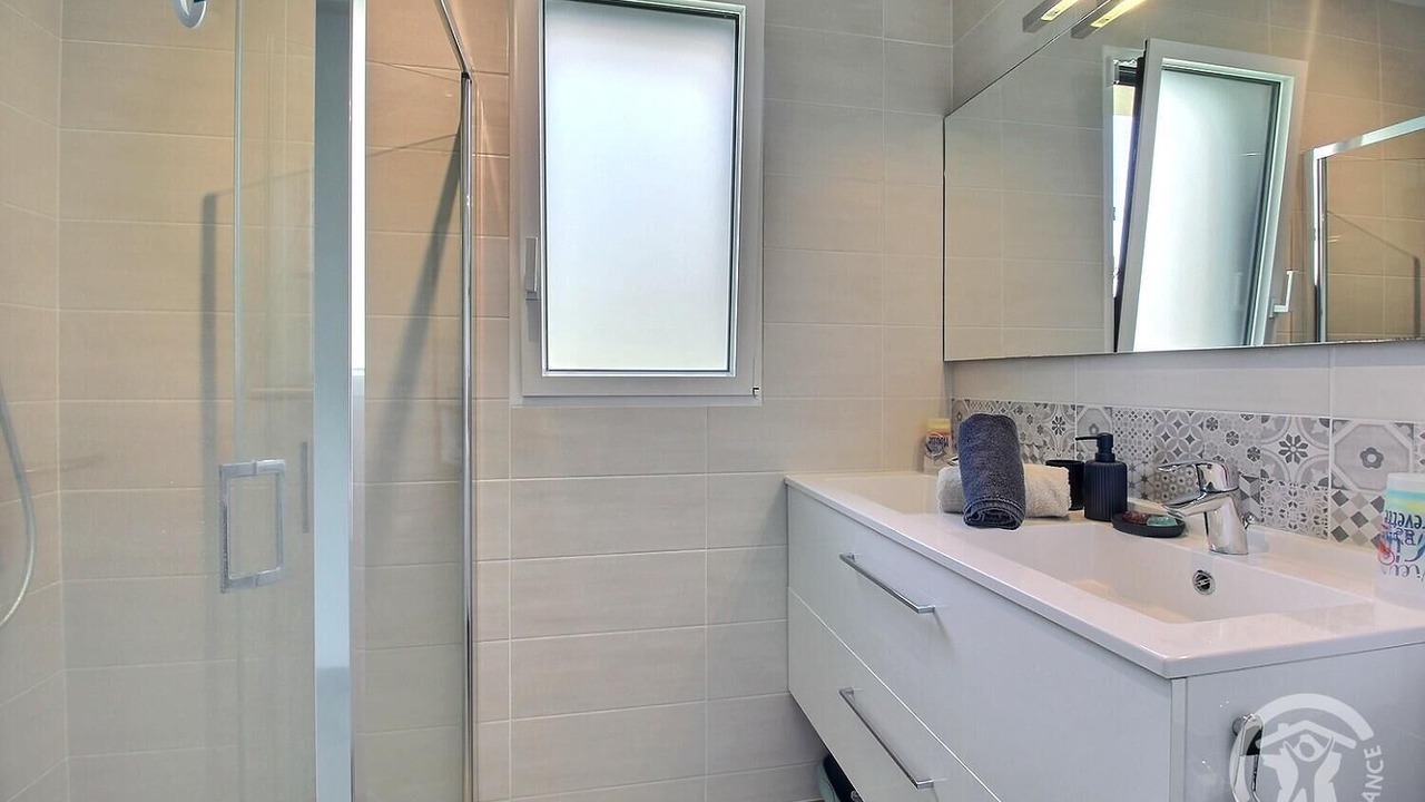 Photo of Bathroom in Louannec