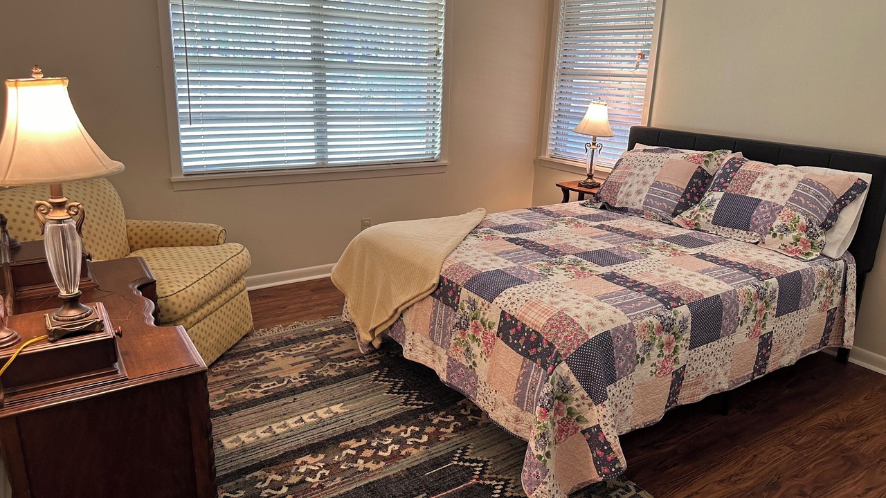 Photo of Bedroom in Nacogdoches