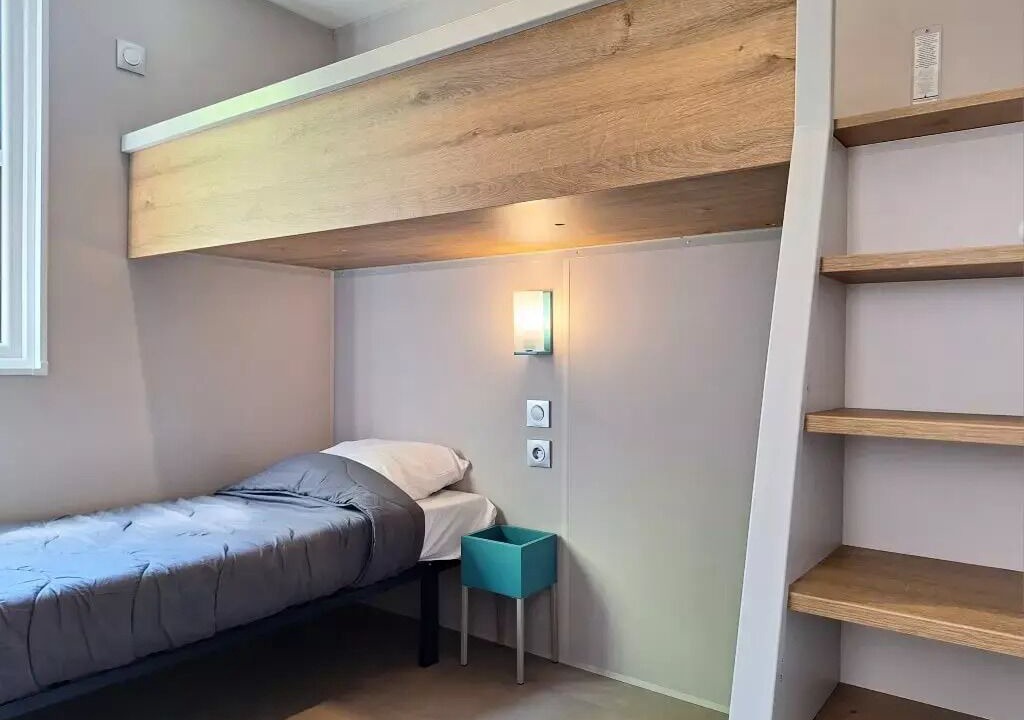 Photo of Bedroom in Leval
