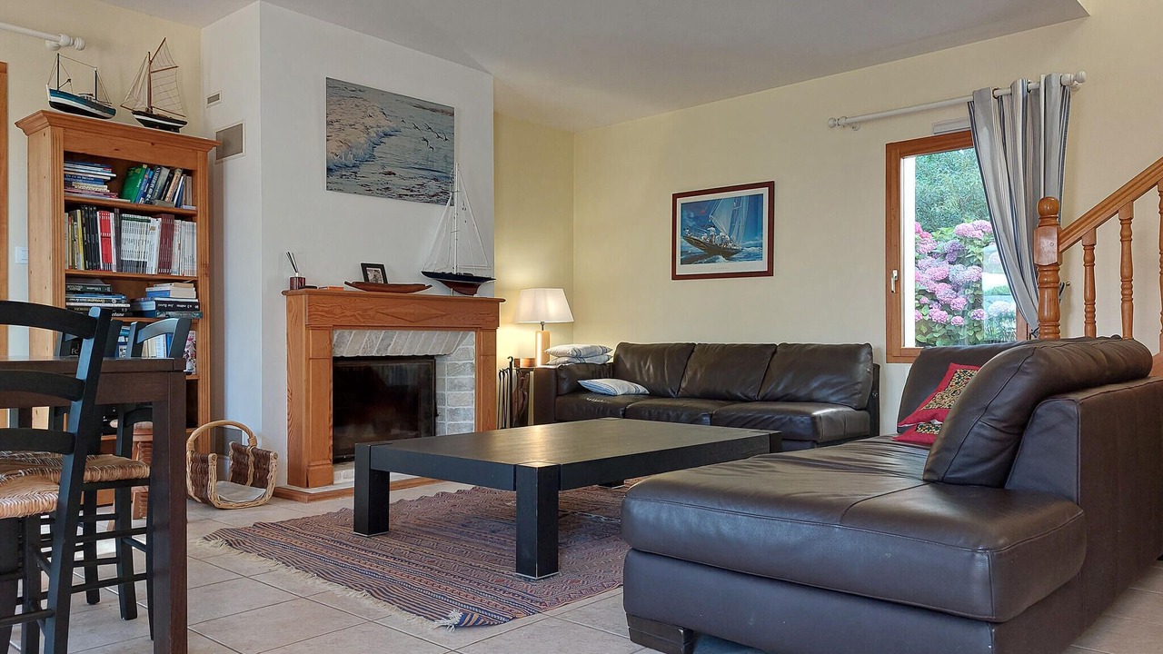 Photo of Bedroom in Saint-Gildas-de-Rhuys