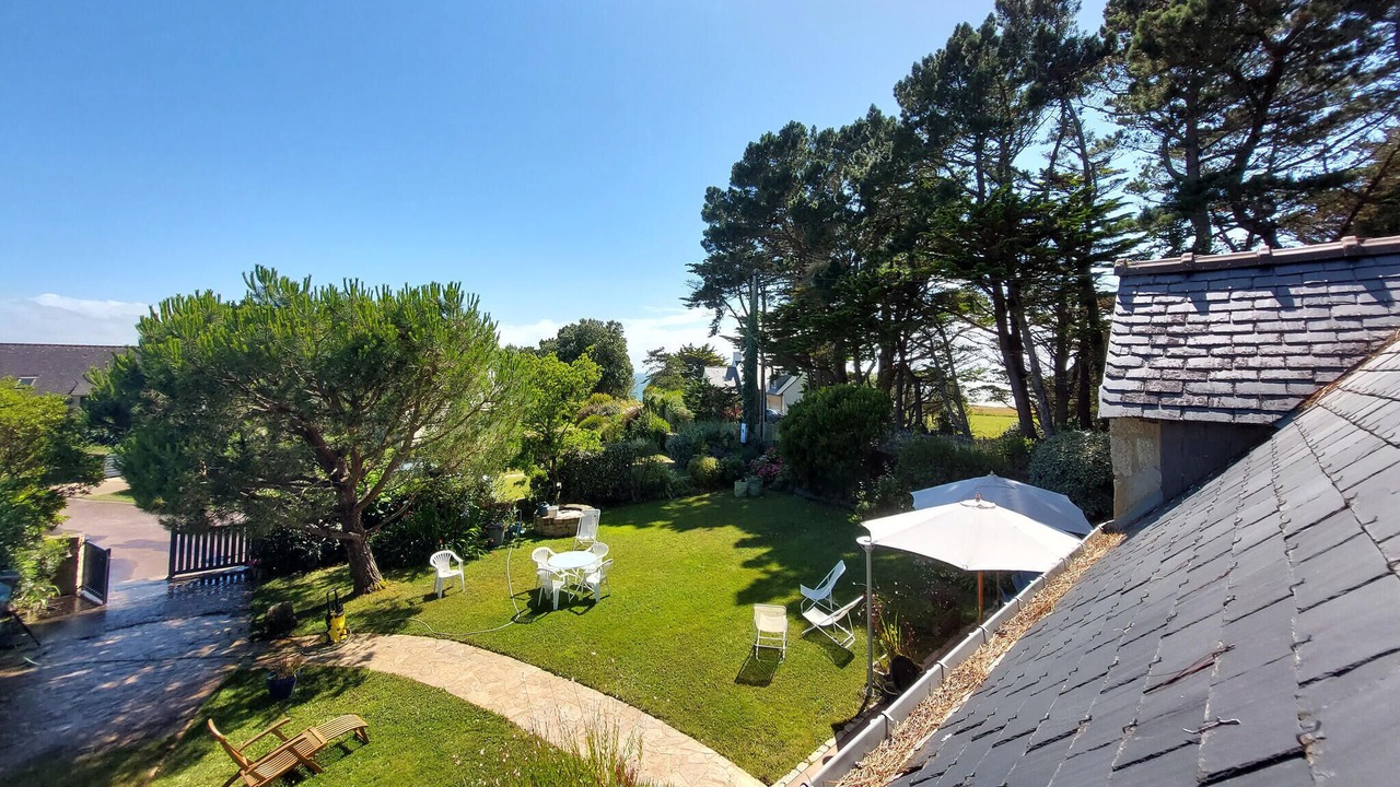 Photo of Bedroom in Saint-Gildas-de-Rhuys