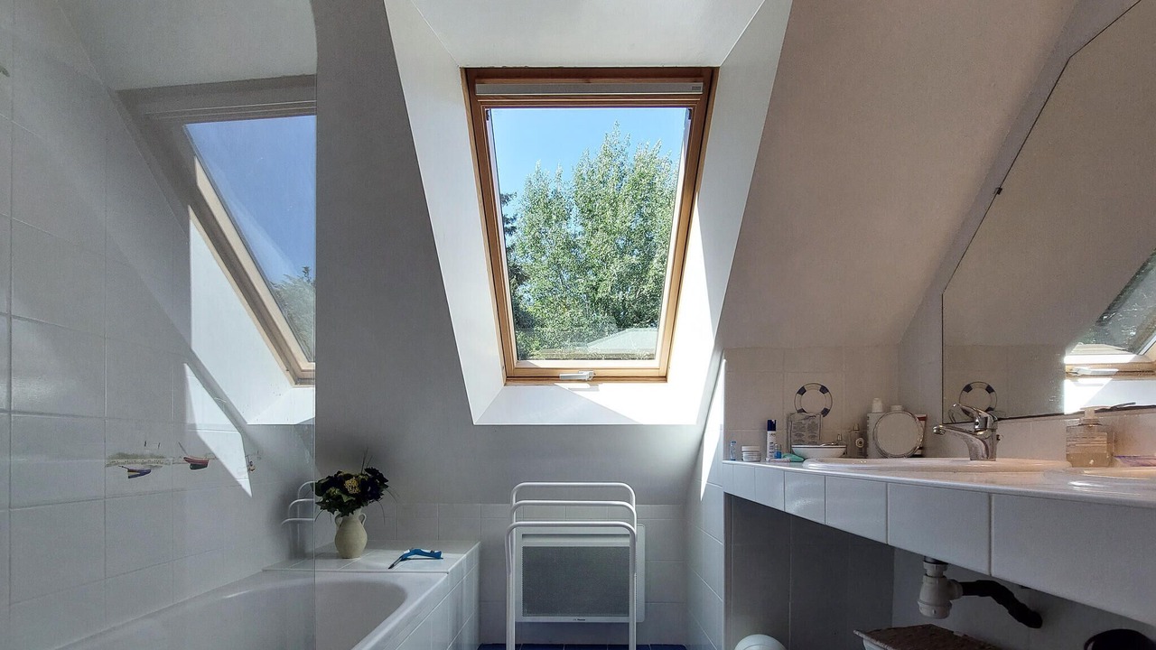Photo of Bathroom in Saint-Gildas-de-Rhuys